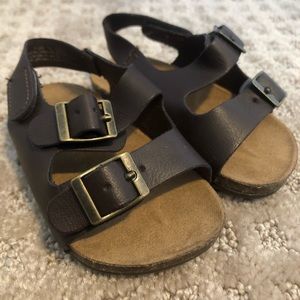 Unisex old navy sandals 6-12 months